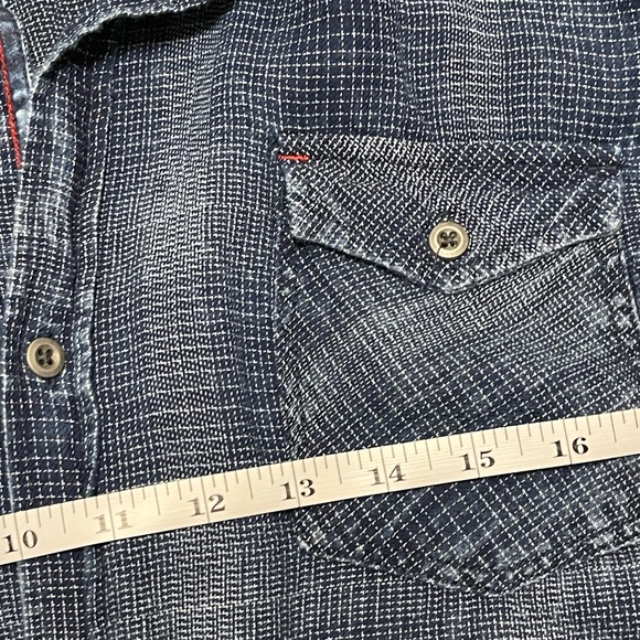 Thread & Cloth long sleeve button down - Picture 3 of 4